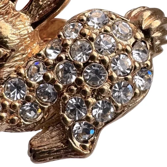 Vintage Avon Gold Tone with Rhinestones Bunny Brooch - Picture 3 of 7